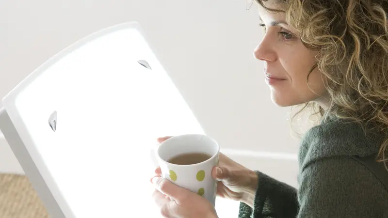 Woman Light Therapy Woman Light Therapy