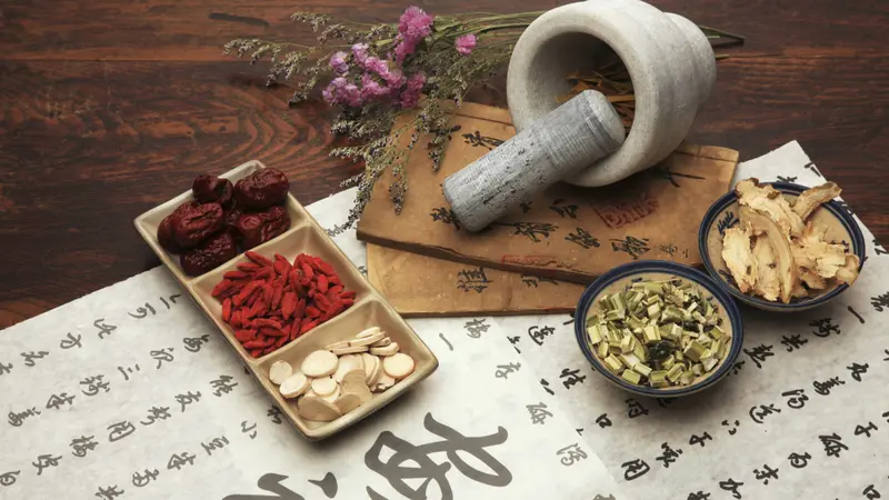 Chinese herbal medicine and tea set