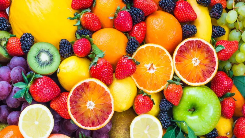 Fresh fruits and berries Fresh fruits and berries
