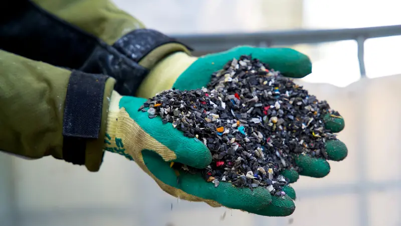 Plastic granulate in a plastic waste recycling plant