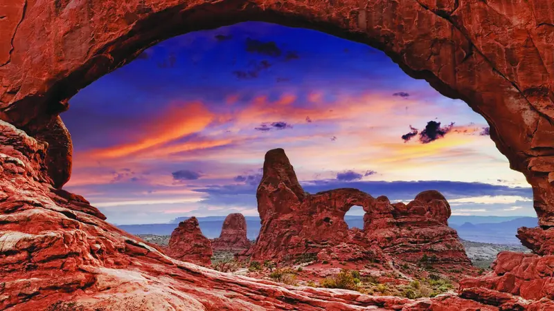 North Window Arch and Turret Arch at sunset. North Window Arch and Turret Arch at sunset.