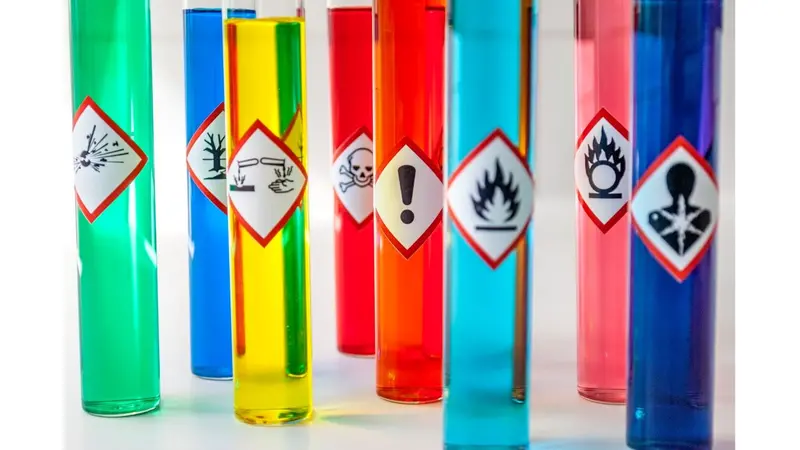 Dangerous chemicalss Dangerous chemicalss