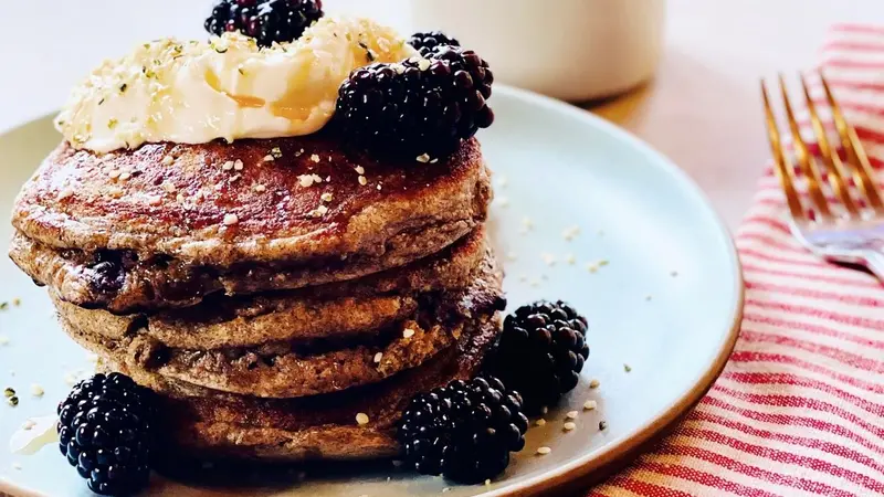 Pancakes With Wild Berries 