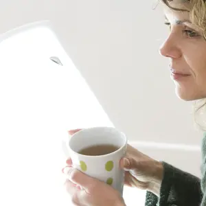 Woman Light Therapy Woman Light Therapy