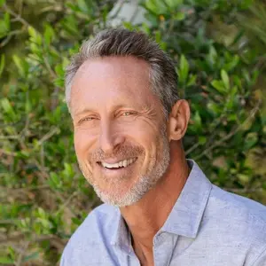 Dr. Mark Hyman