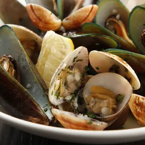 Assorted shellfish on a bowl.